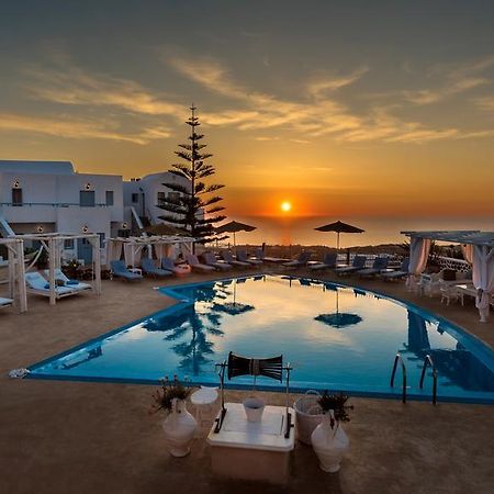 Dream Island Hotel Фіра Екстер'єр фото