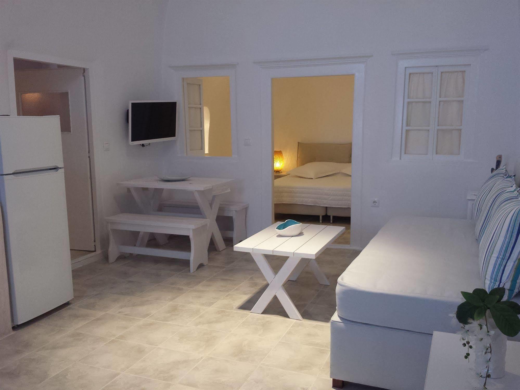 Dream Island Hotel Фіра Екстер'єр фото